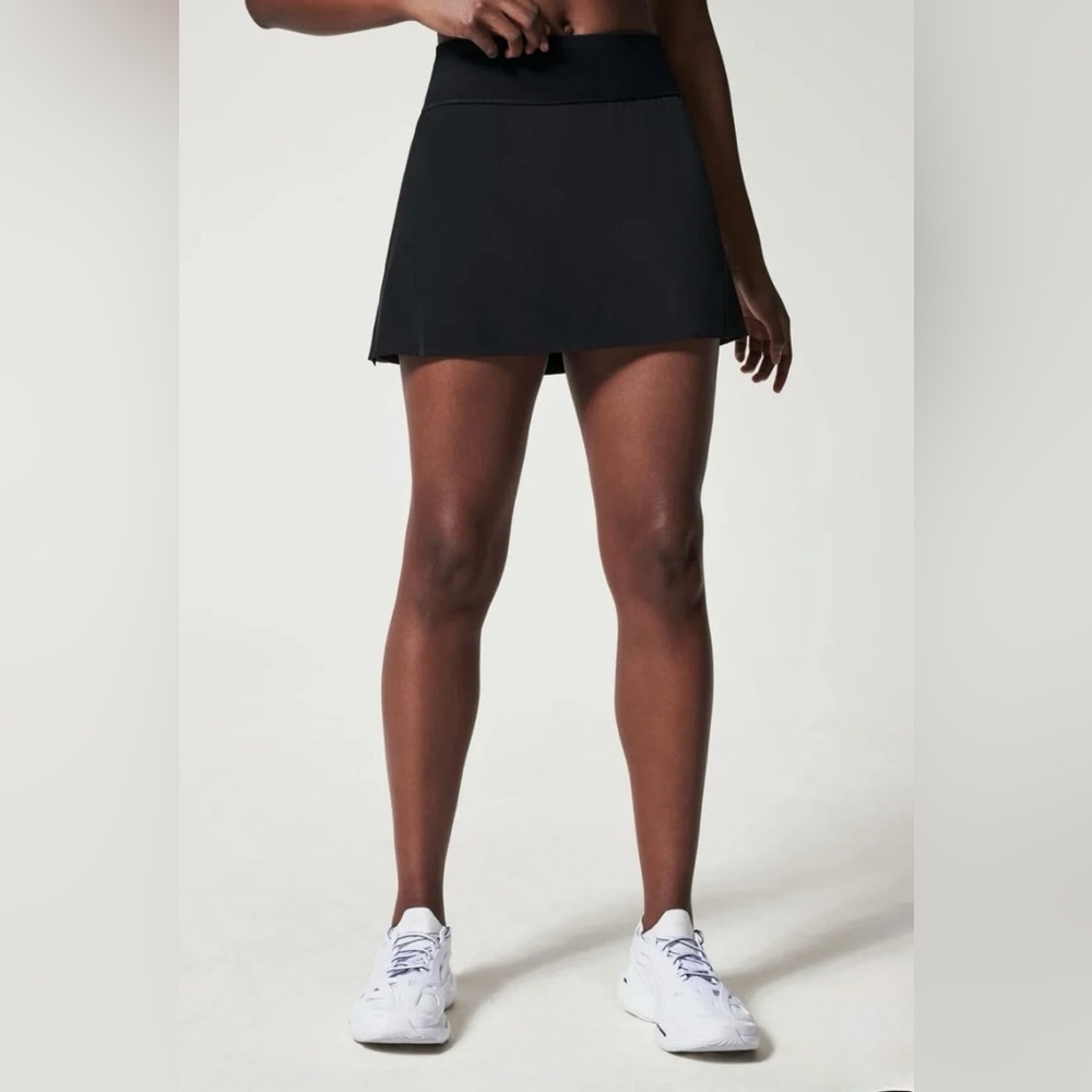 SPANX Black Get Moving Skort/Skirt, NWT, Women’s Size XS